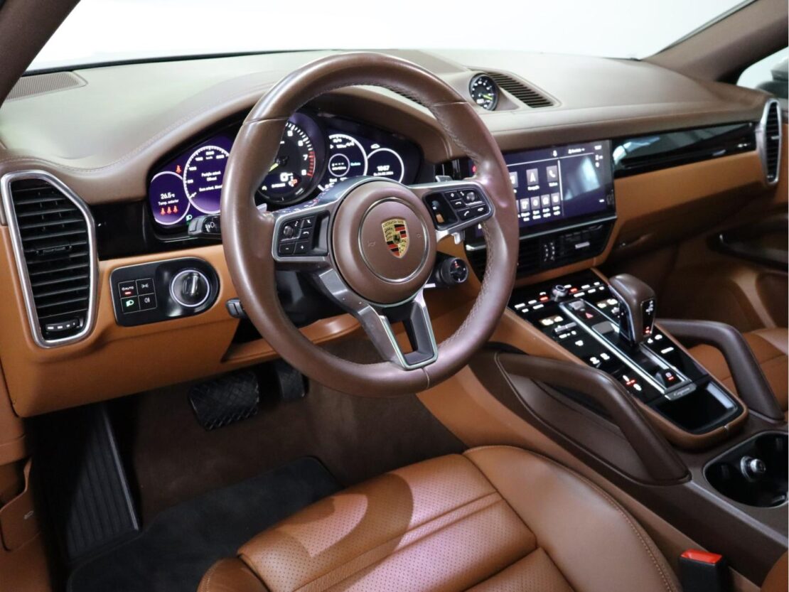 Porsche Cayenne Coupé E-Hybrid 5