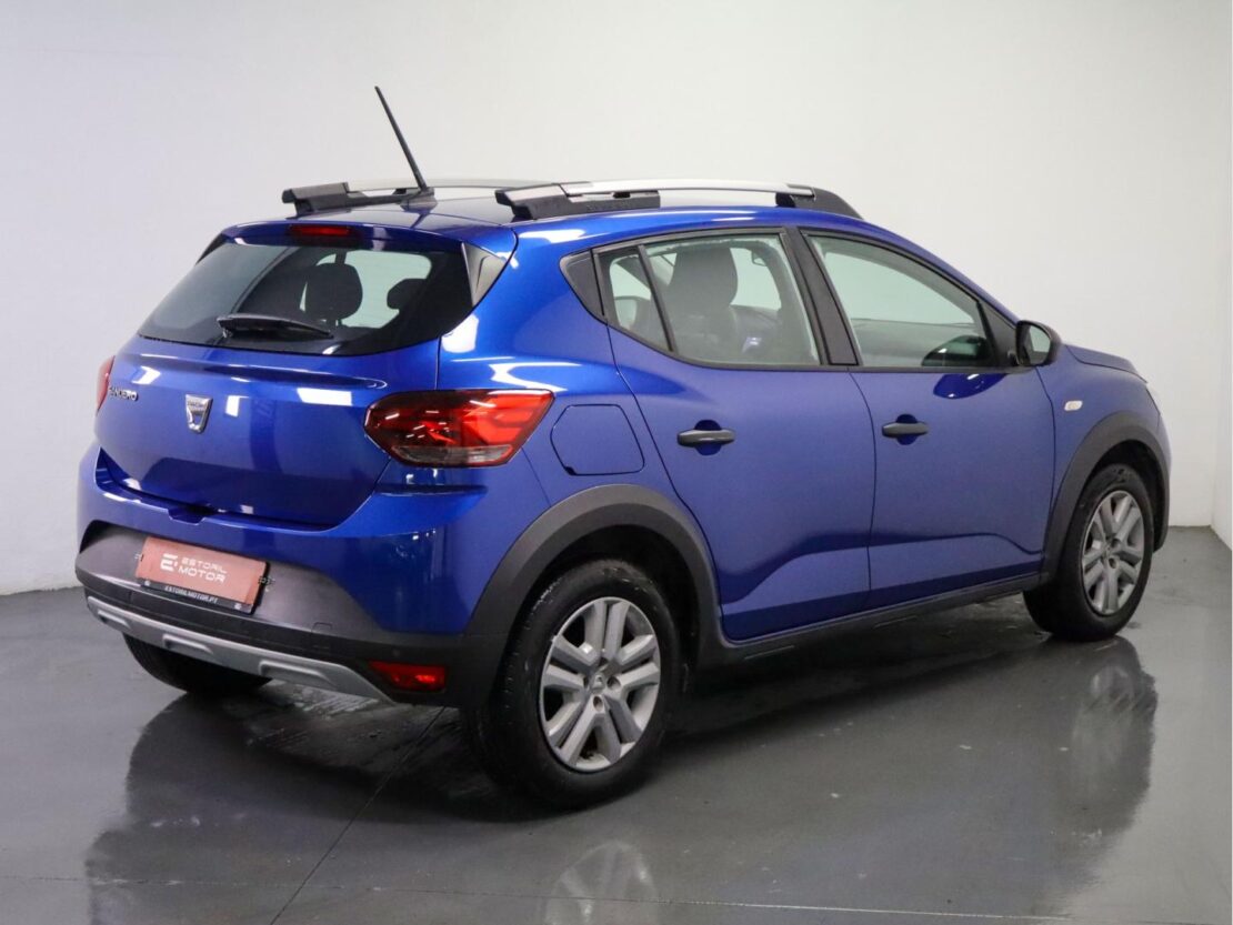 Dacia Sandero Stepway TCe 90 Essential 3