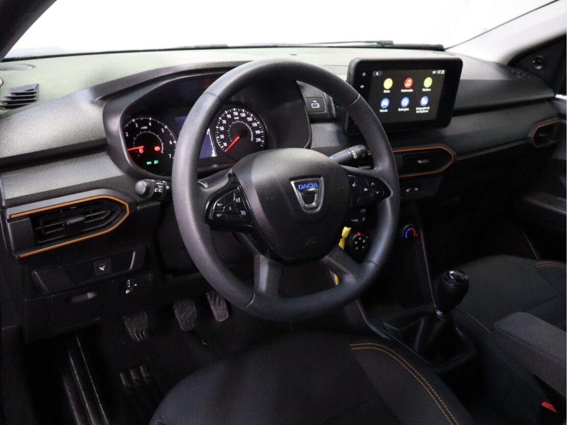 Dacia Sandero Stepway TCe 90 Essential 5