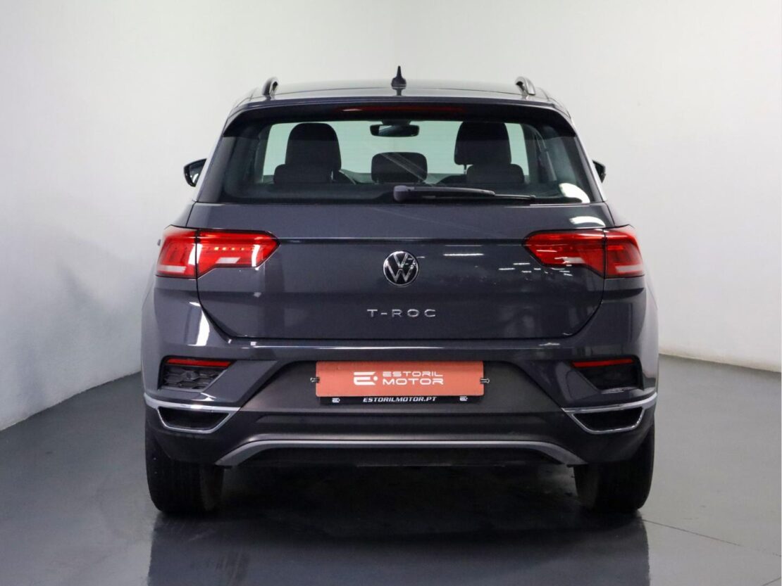 Volkswagen T-Roc 1.6 TDI STYLE 4