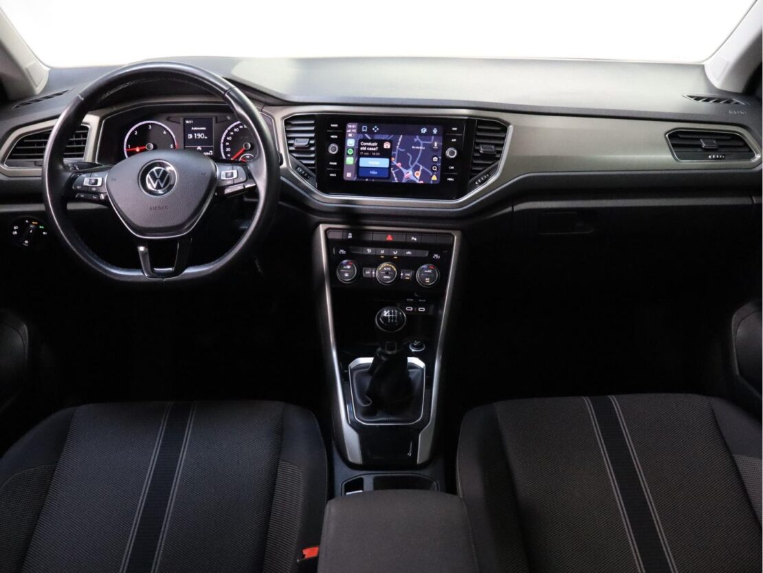 Volkswagen T-Roc 1.6 TDI STYLE 9