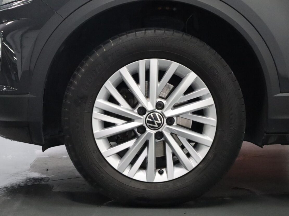 Volkswagen T-Roc 1.6 TDI STYLE 20