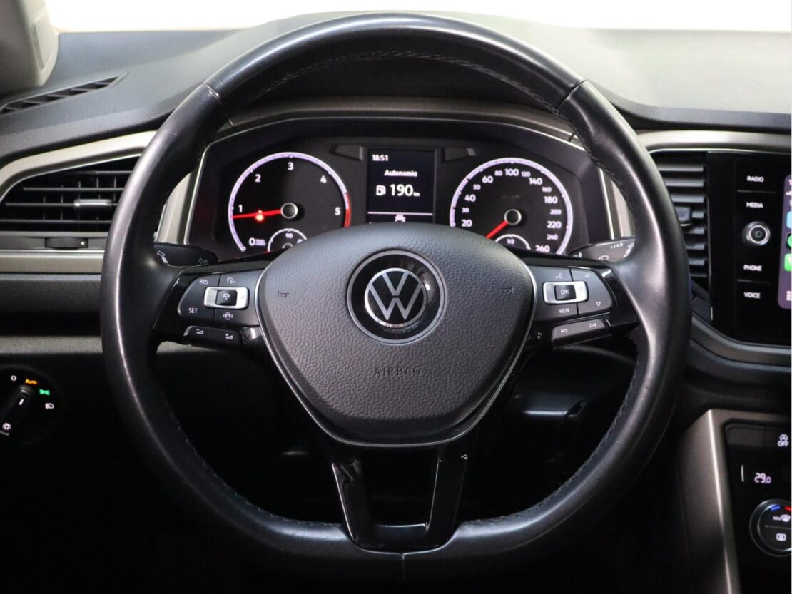 Volkswagen T-Roc 1.6 TDI STYLE 10