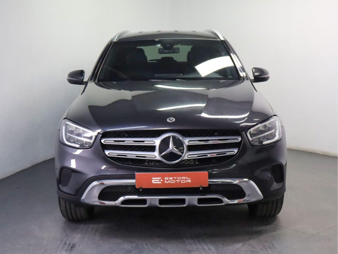 Mercedes Benz GLC SUV 300 e 4Matic 2