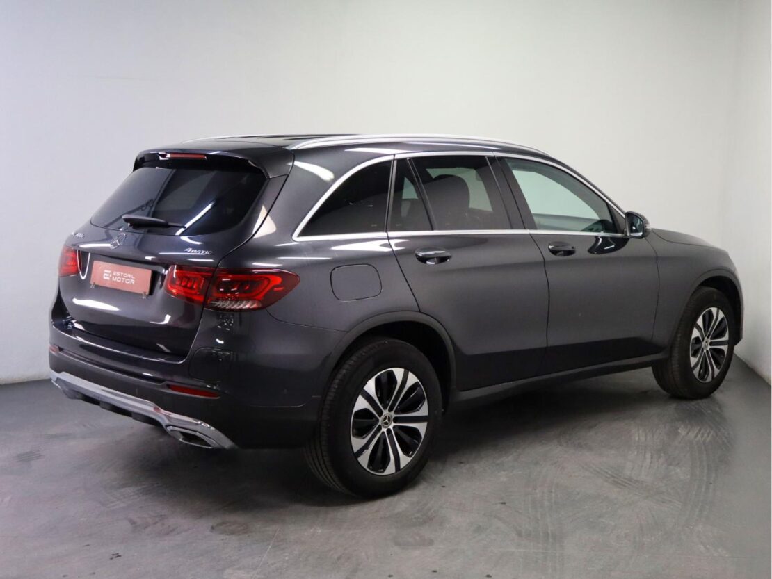 Mercedes Benz GLC SUV 300 e 4Matic 3