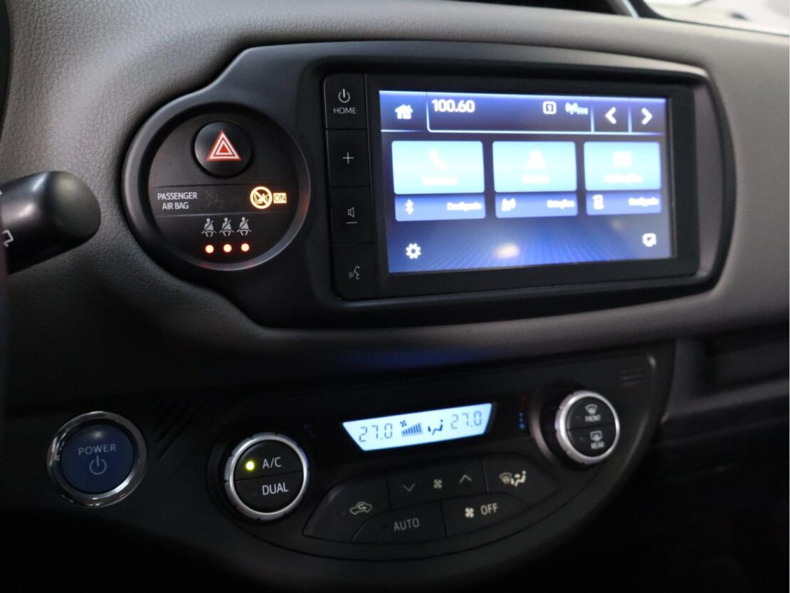 Toyota Yaris 1.5 HSD Comfort 11