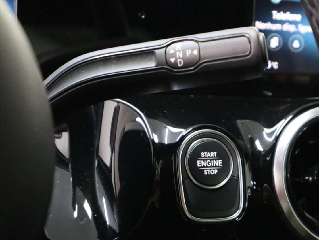 Mercedes Benz GLA 250 e Style 16