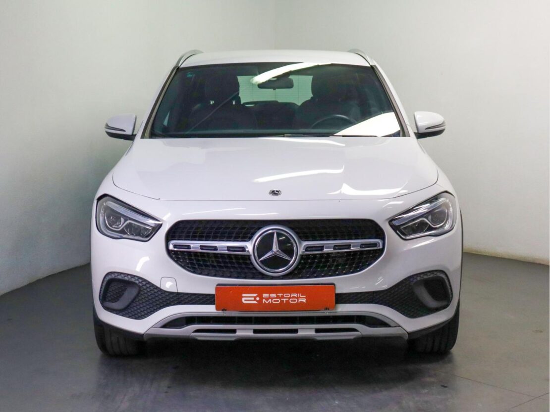 Mercedes Benz GLA 250 e Style 2