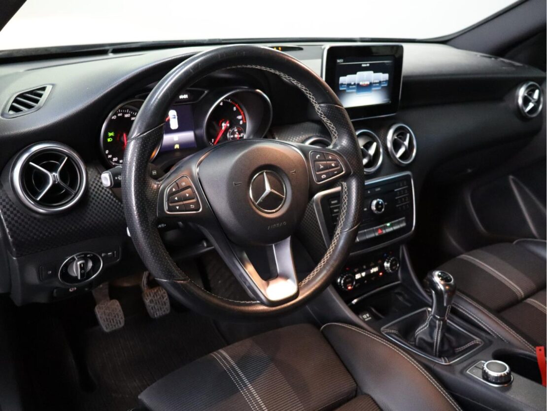 Mercedes Benz Classe A 1.5 180 d Style 5