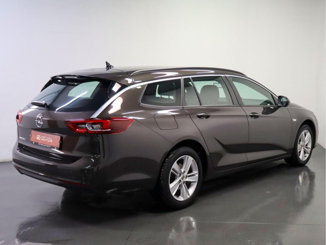 Opel Insignia 1.5  Business Edition ST 3