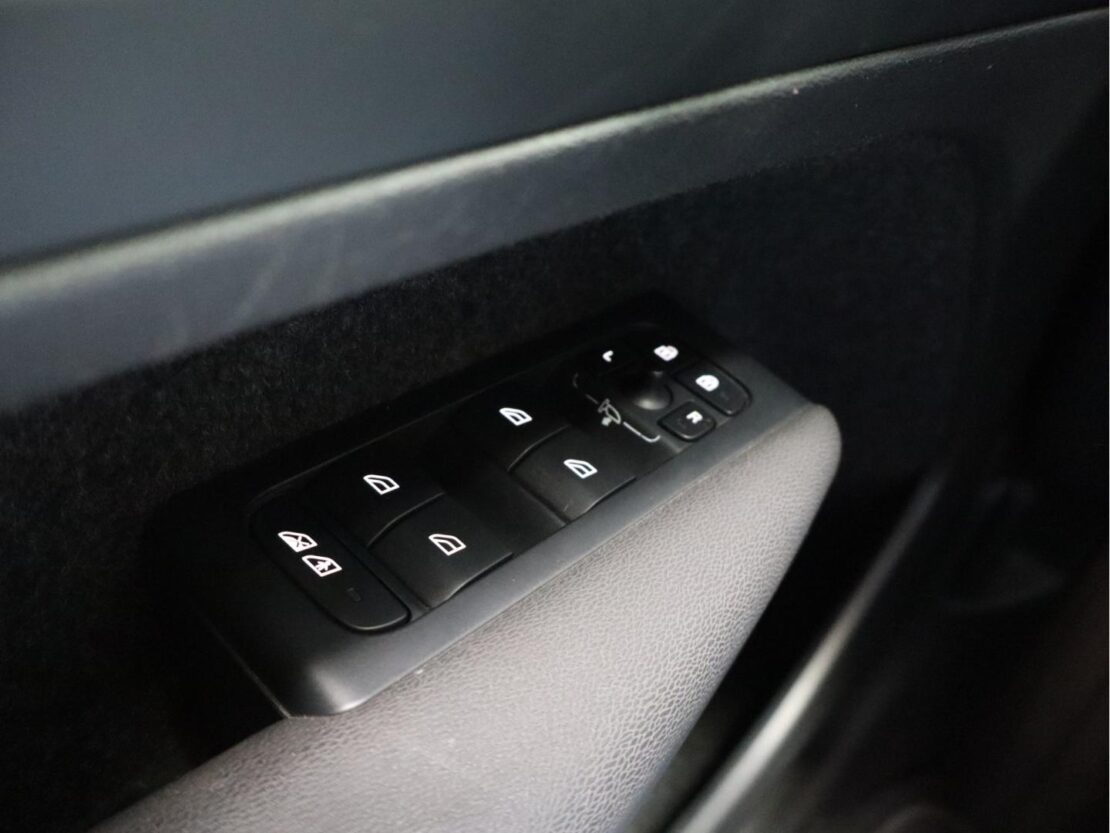 Volvo XC40 1.5 T4 PHEV Core 19