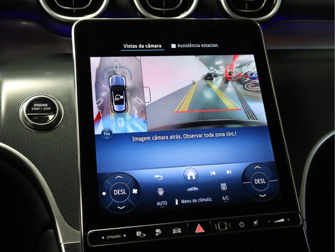 Mercedes Benz GLC 300 de 4MATIC 11