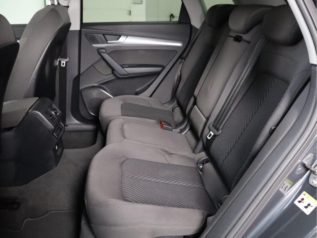 Audi Q5 50 TFSIe quattro S tronic Advance 11