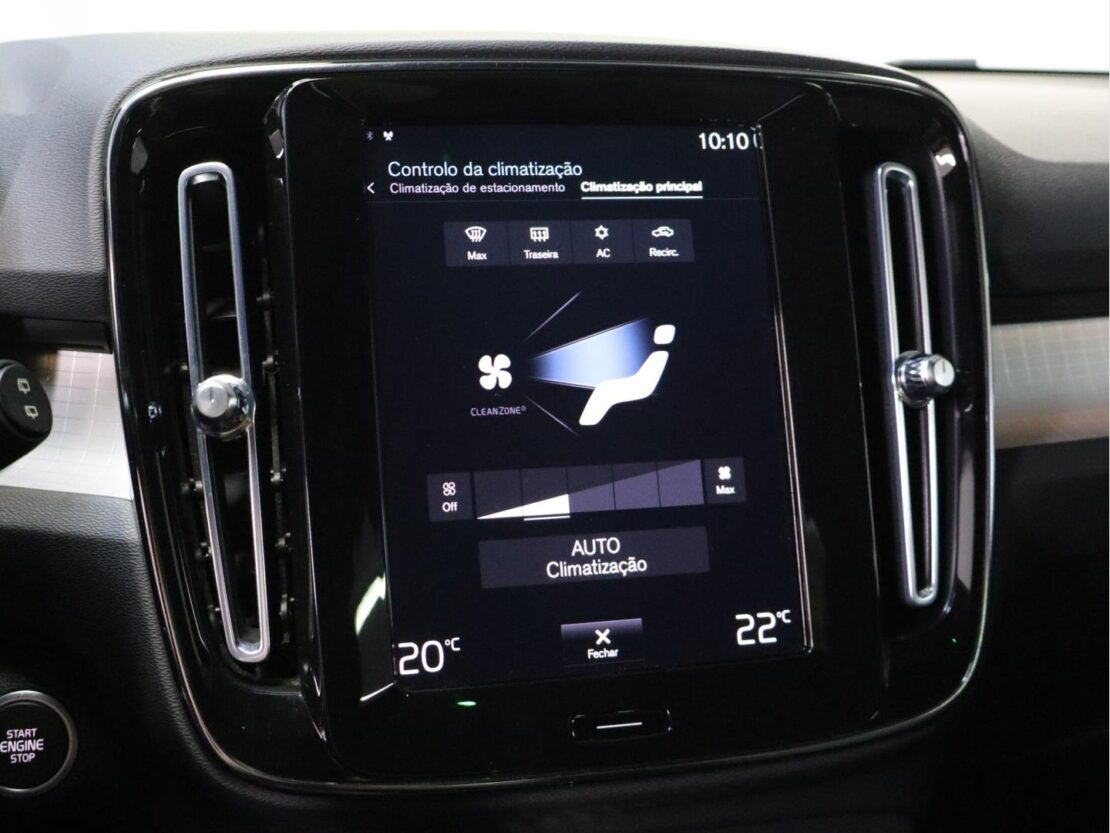 Volvo XC40 1.5 T4 PHEV Core 15