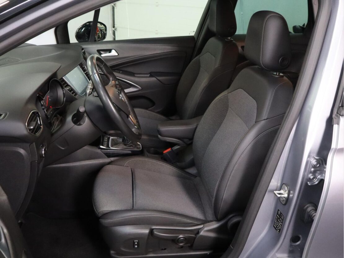 Opel Crossland 1.2 Business Edition 7