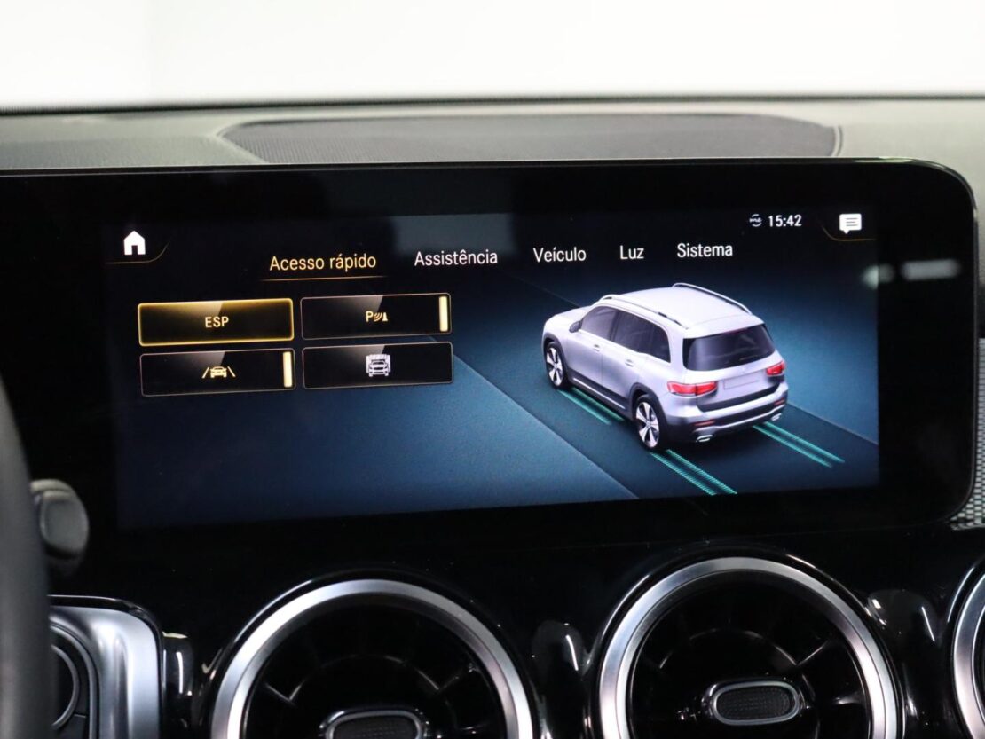 Mercedes Benz GLB 180 d Style 17