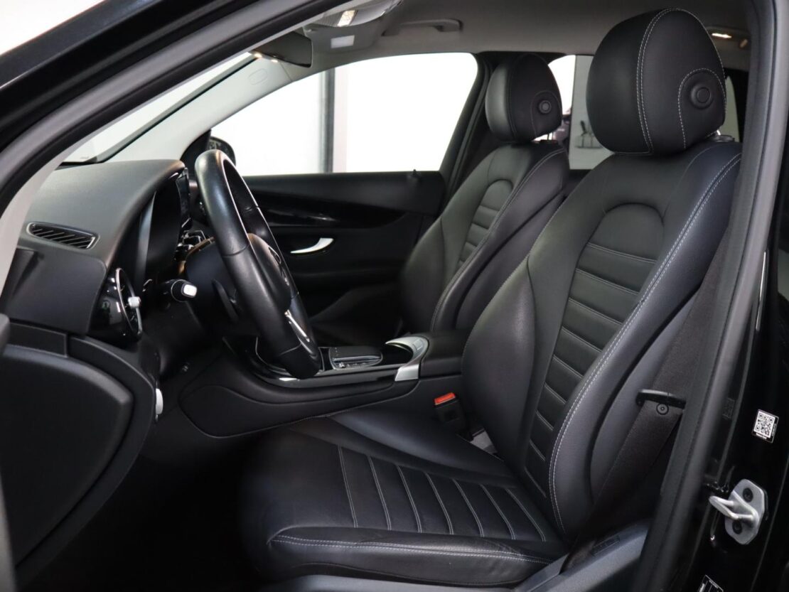 Mercedes Benz GLC SUV 300 e 4MATIC 7