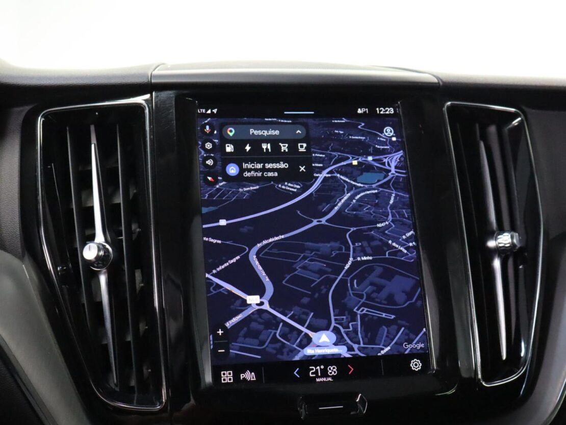 Volvo XC60 2.0 T6 AWD PHEV Inscription Auto 15