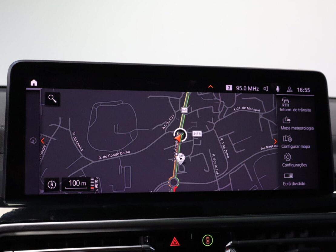 BMW iX3 M Sport Impressive 20