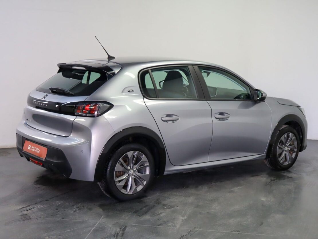 Peugeot 208 Active Versão Eléctrica 3