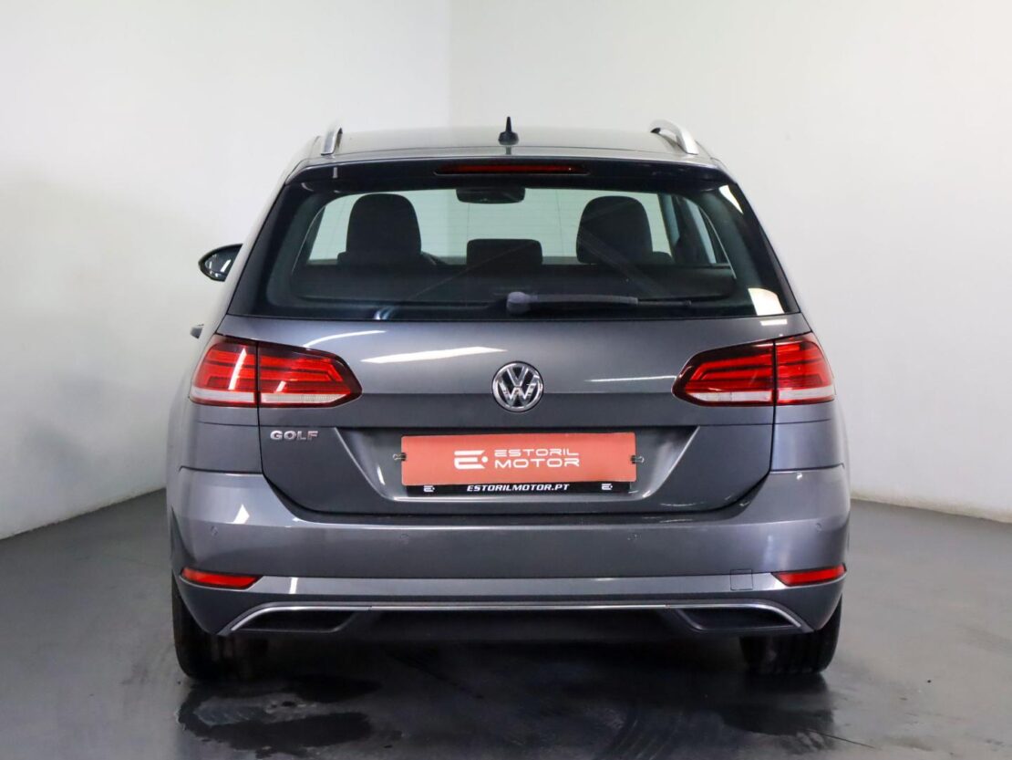 Volkswagen Golf 1.6 TDI  Confortline DSG Variant 4