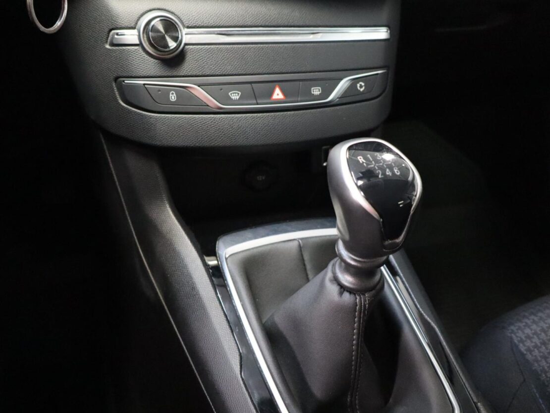 Peugeot 308 SW Style 1.2 PureTech 16