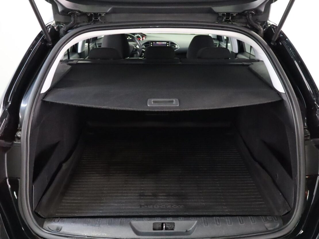 Peugeot 308 SW Style 1.2 PureTech 17