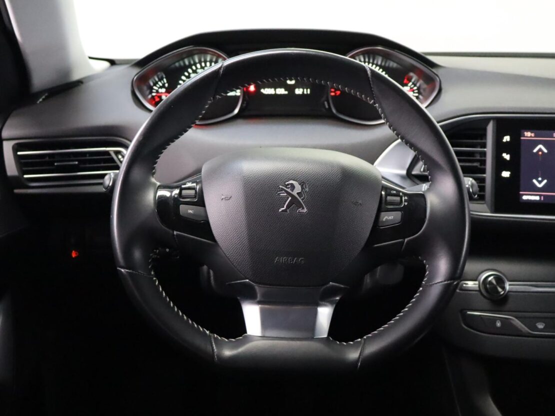 Peugeot 308 SW Style 1.2 PureTech 10
