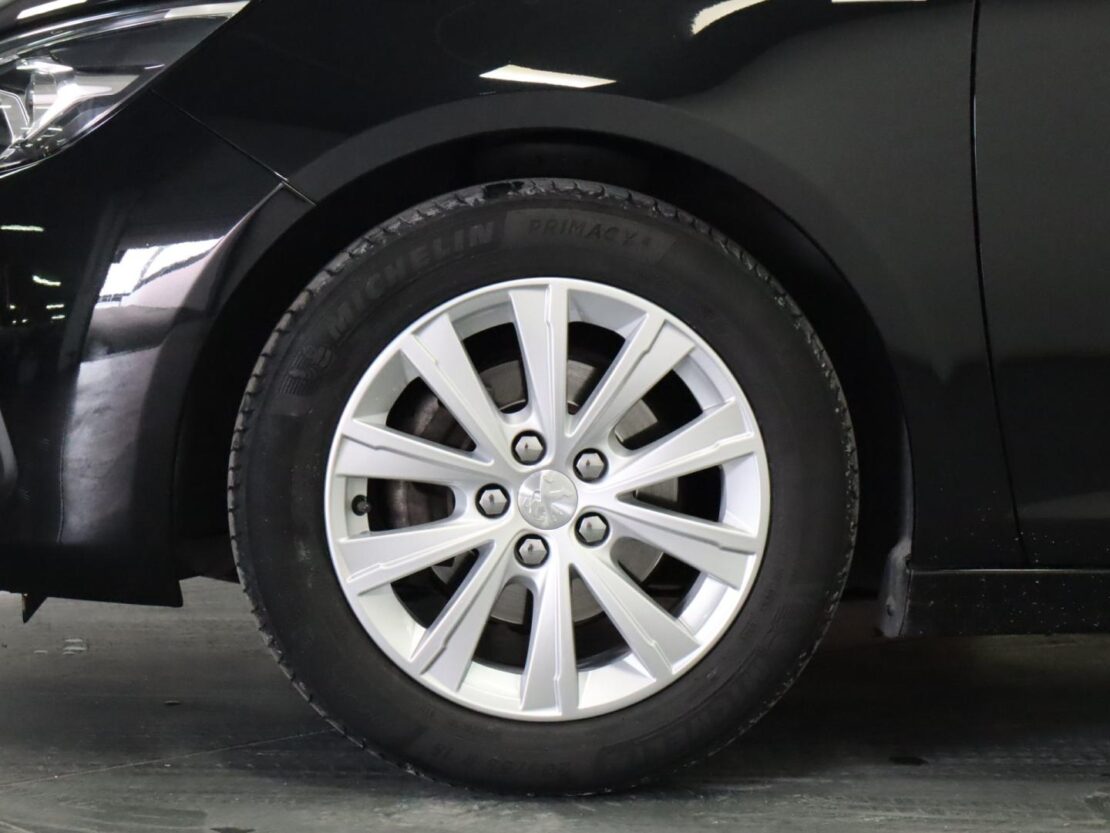 Peugeot 308 SW Style 1.2 PureTech 5