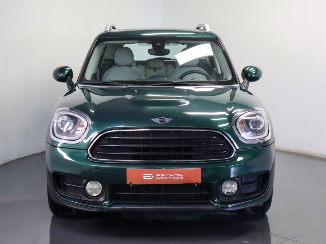 Mini Countryman Cooper D ALL4 Auto 2