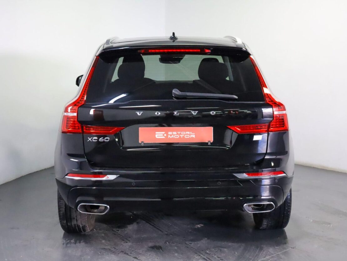 Volvo XC60 2.0 T6 PHEV Inscription AWD 4