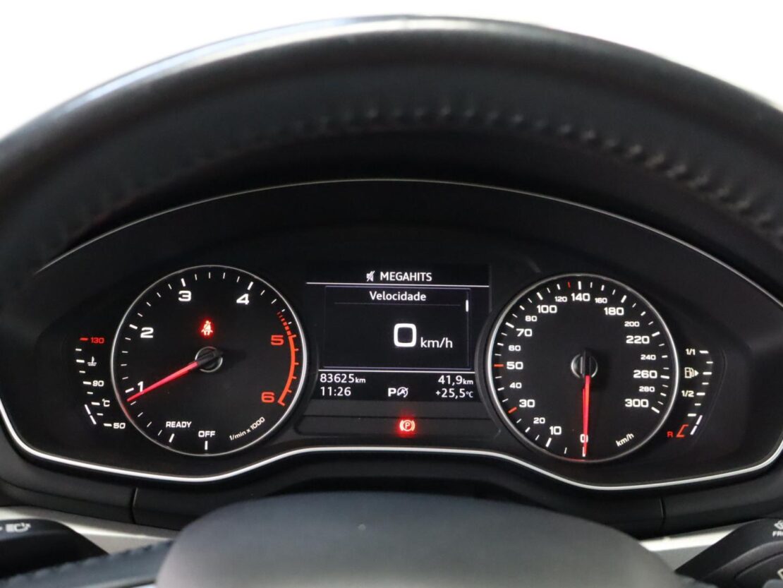 Audi A4 35 TDI S tronic Avant 12