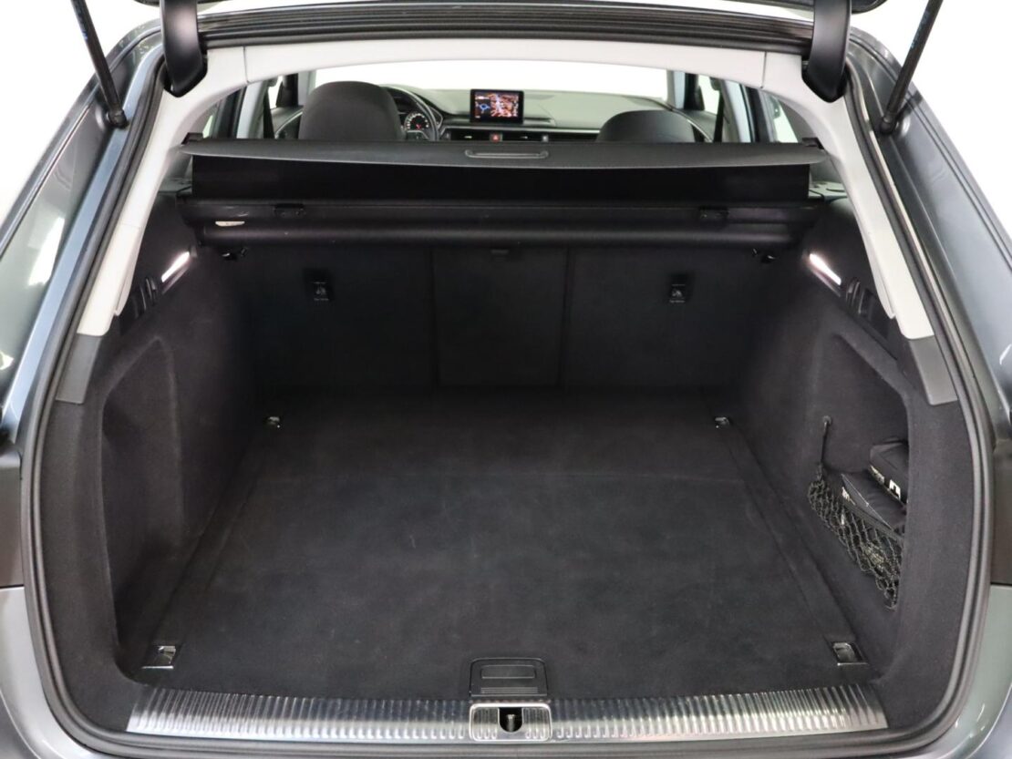 Audi A4 35 TDI S tronic Avant 18