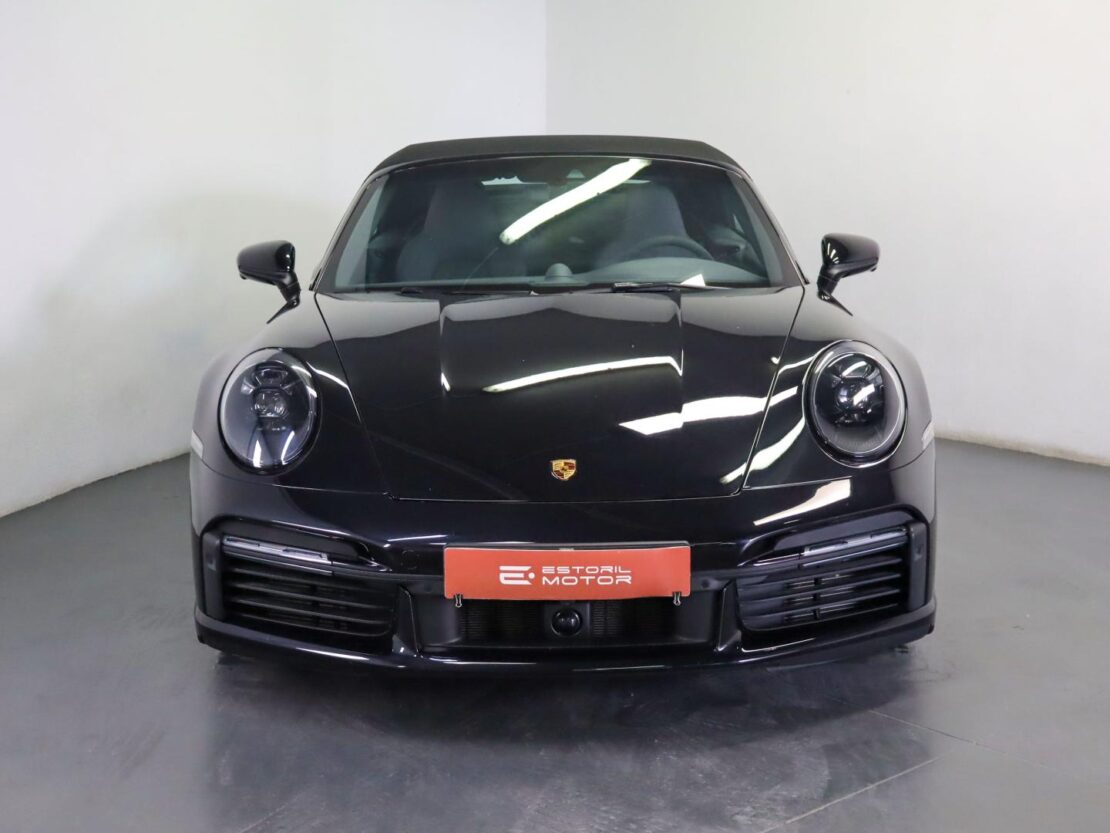 Porsche 911 Turbo S Cabriolet 4