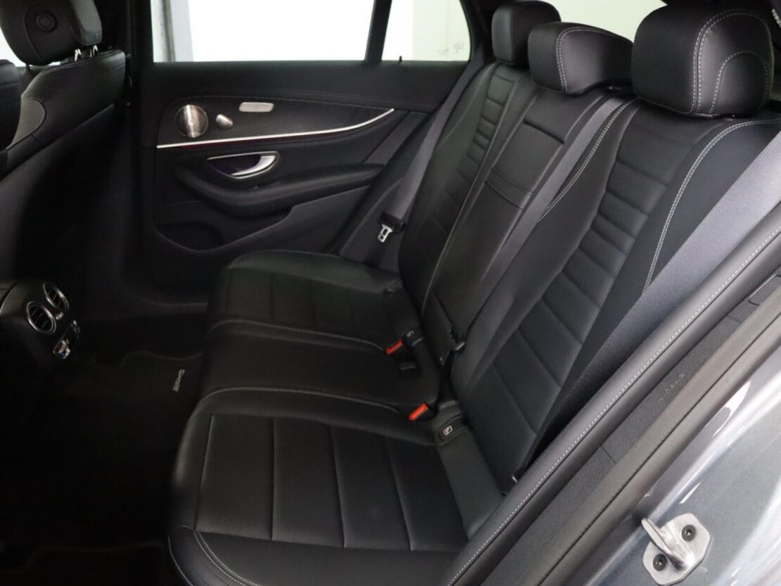 Mercedes Benz Classe E E 300 de Auto AMG LINE 9