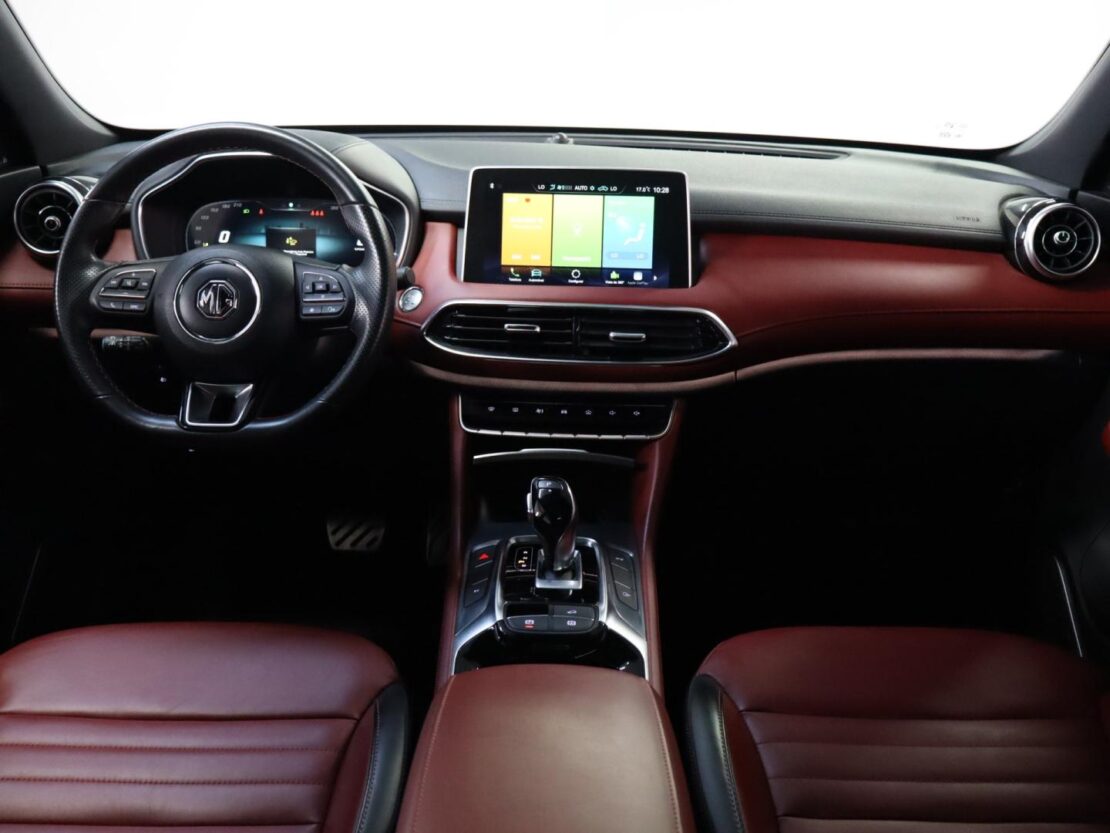 MG eHS Luxury 12