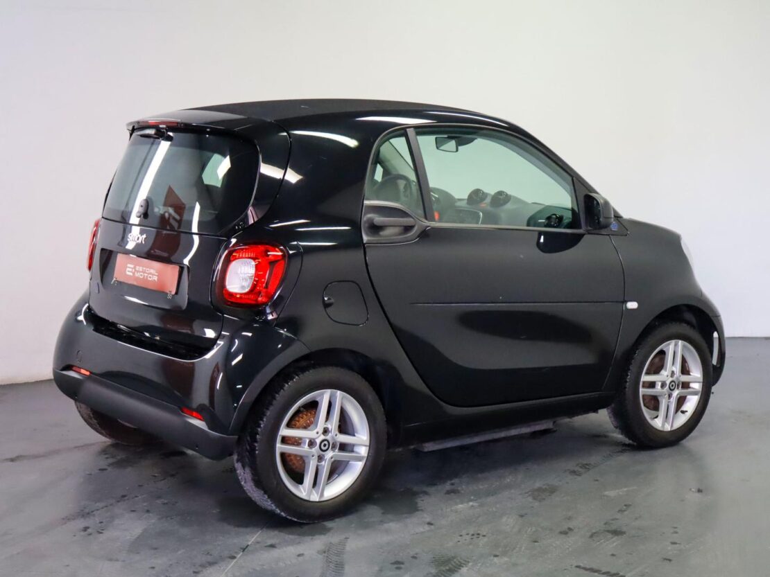 Smart Fortwo EQ passion 3