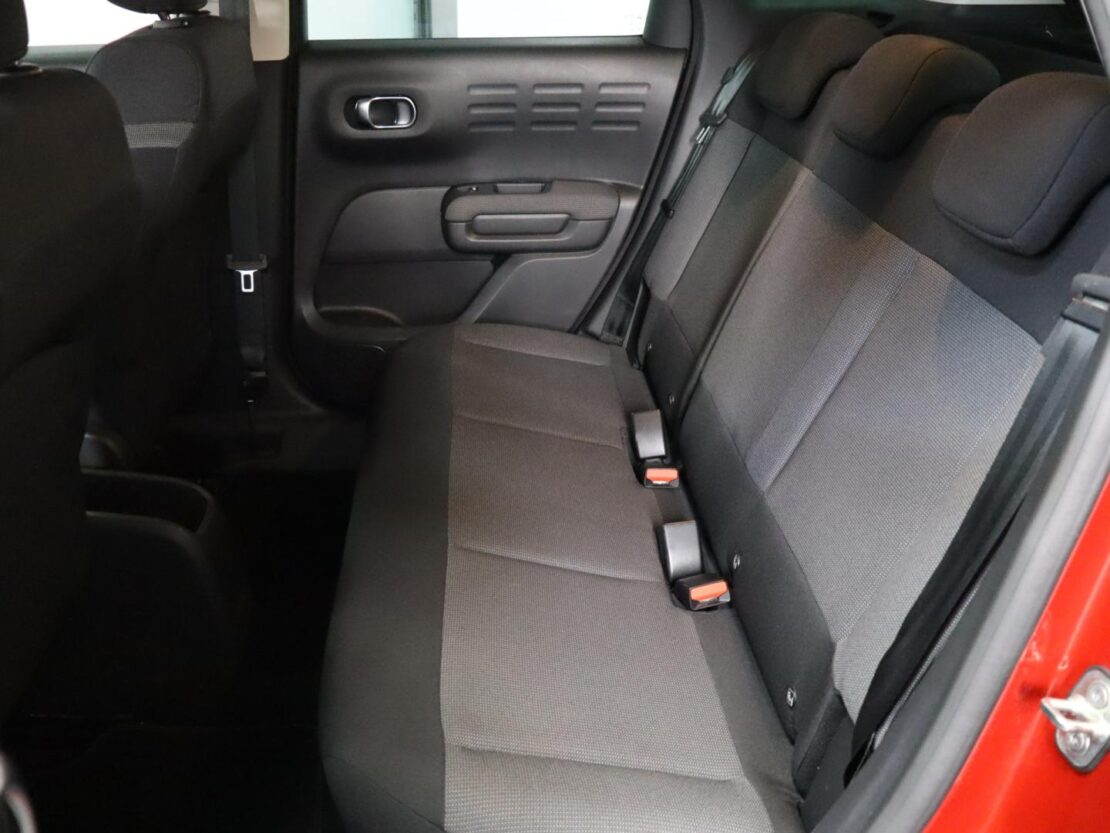Citroen C3 Aircross 1.5 BlueHDI Shine Pack 8