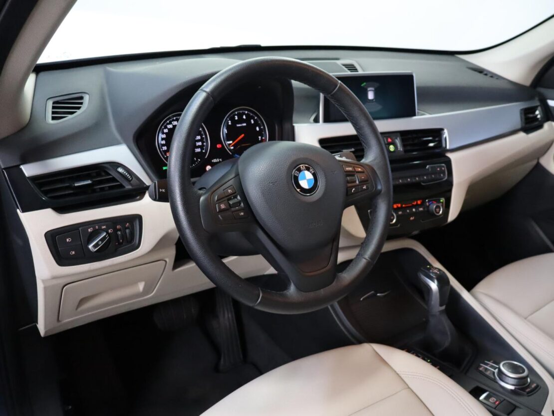 BMW X1 xDrive25e 7