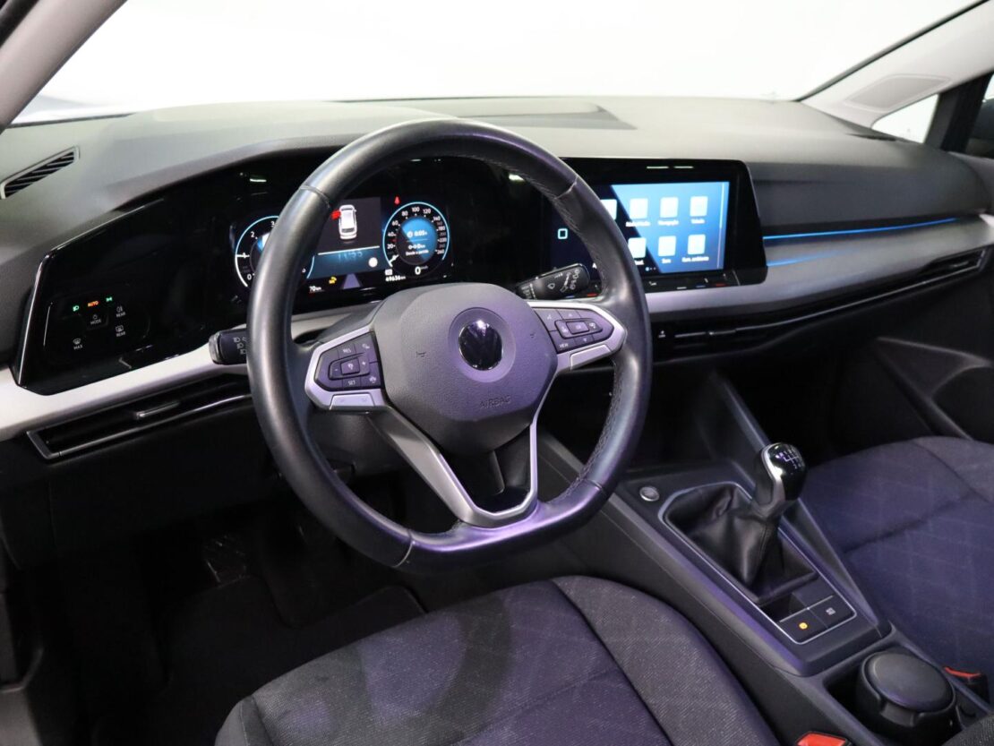 Volkswagen Golf 2.0 TDI Life Variant 6