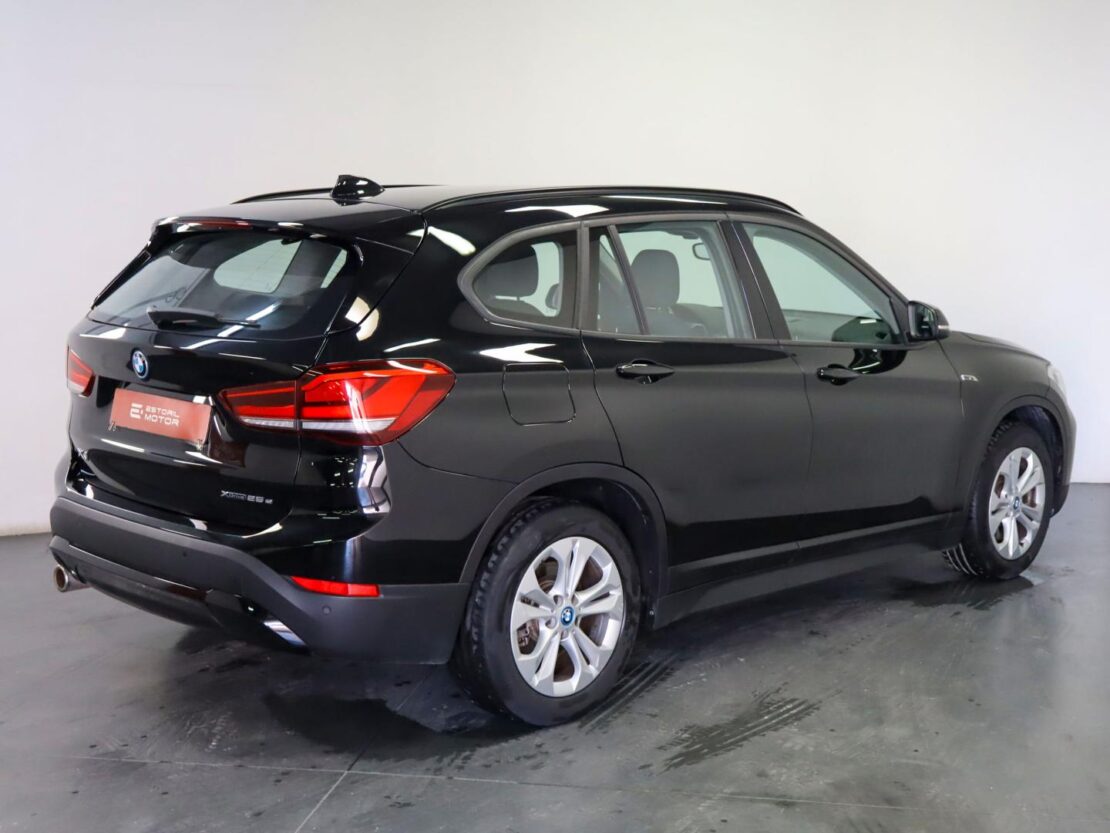 BMW X1 xDrive25e 3
