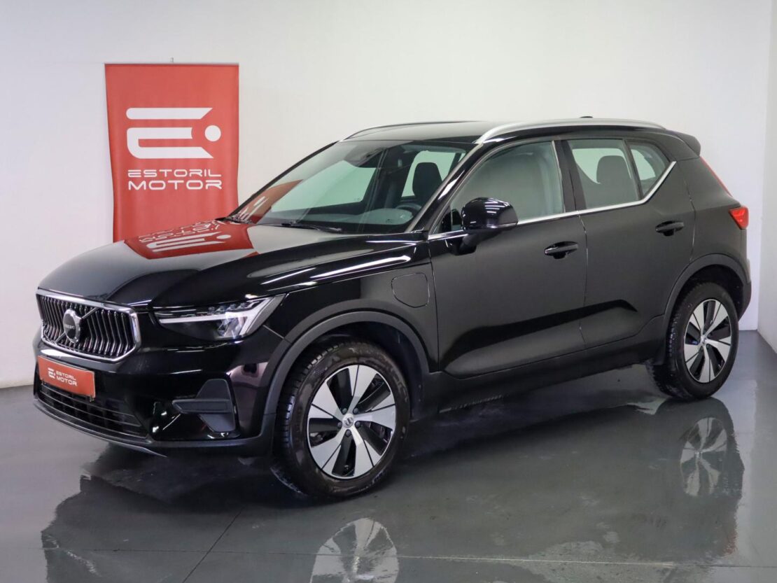 Volvo XC40 1.5 T4 Essential PG HYBRID 1