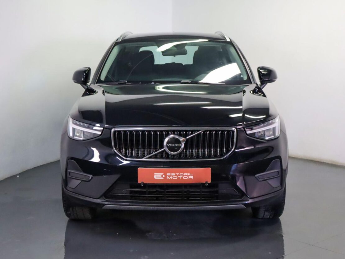 Volvo XC40 1.5 T4 Essential PG HYBRID 2