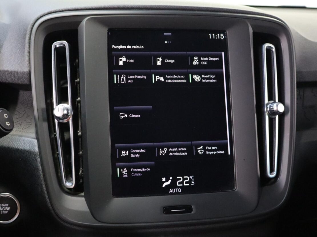 Volvo XC40 1.5 T4 Essential PG HYBRID 15