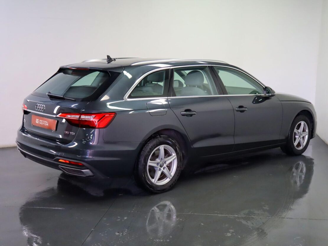 Audi A4 35 TDI S tronic Avant 3