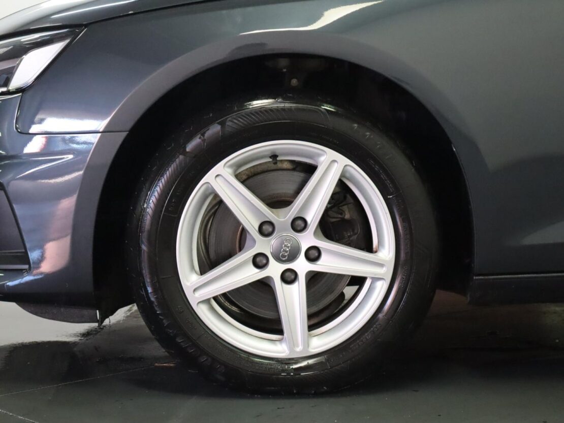 Audi A4 35 TDI S tronic Avant 5