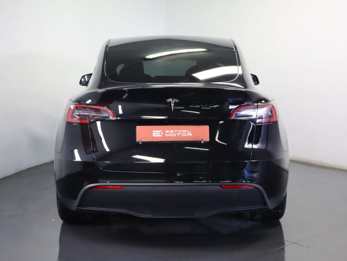 Tesla Model Y Tração Traseira 4