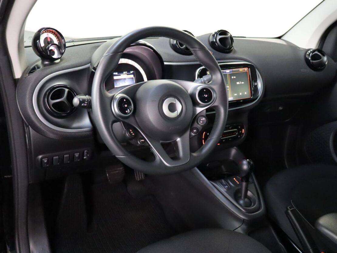 Smart Fortwo EQ passion 7