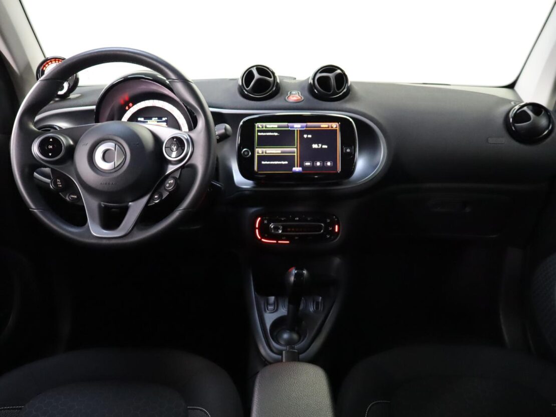Smart Fortwo EQ passion 9
