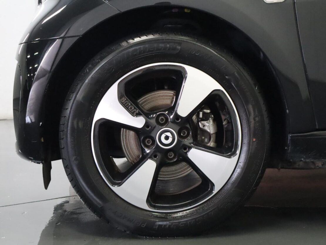 Smart Fortwo EQ passion 5